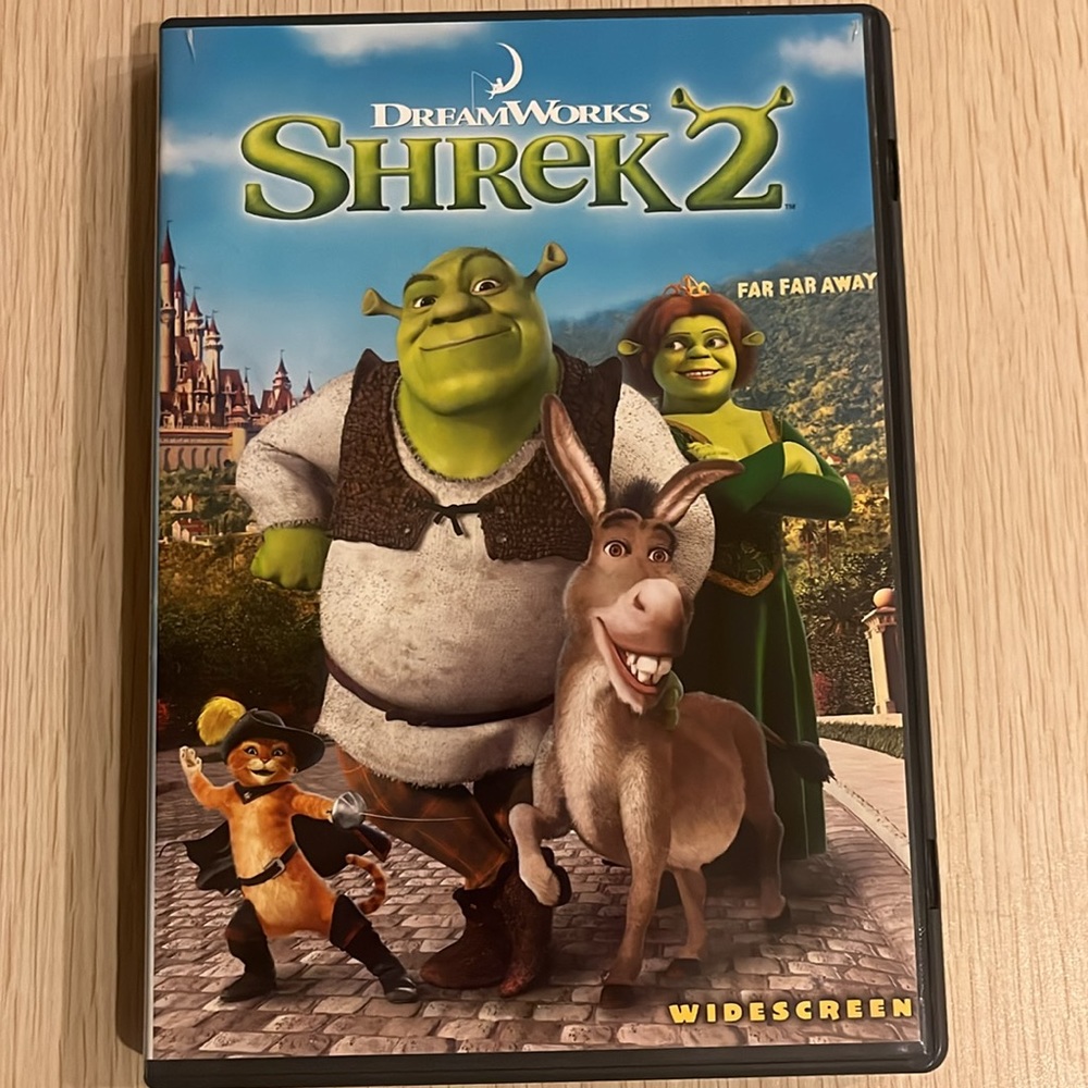 Shrek DVDs - Picture 4 of 13